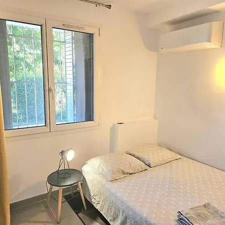 Apartment T2 Calme Proche Remparts *